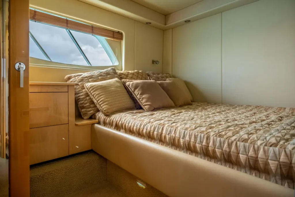 SeaRay-55-Interior-20